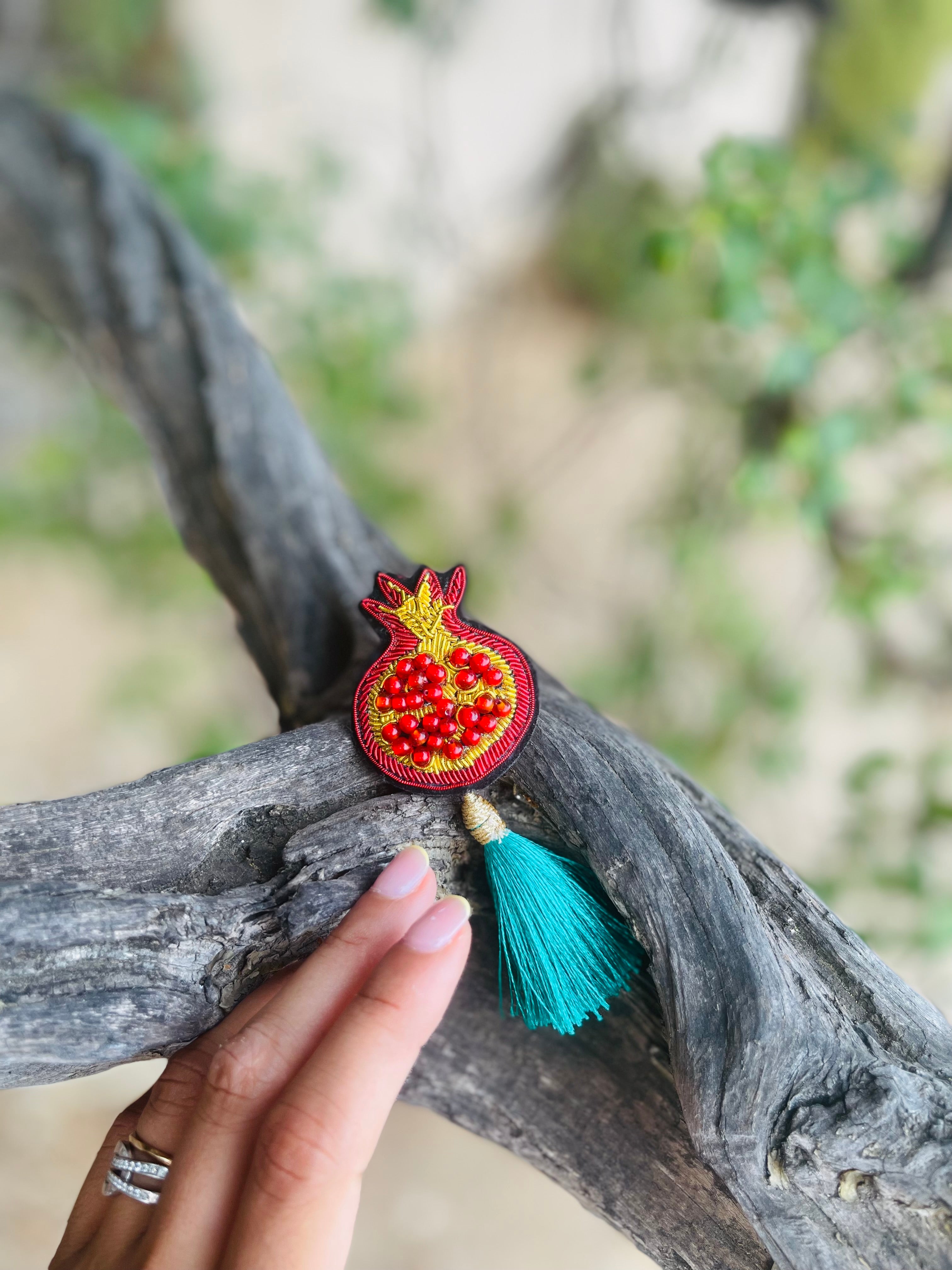 Broche Grenade Brodée